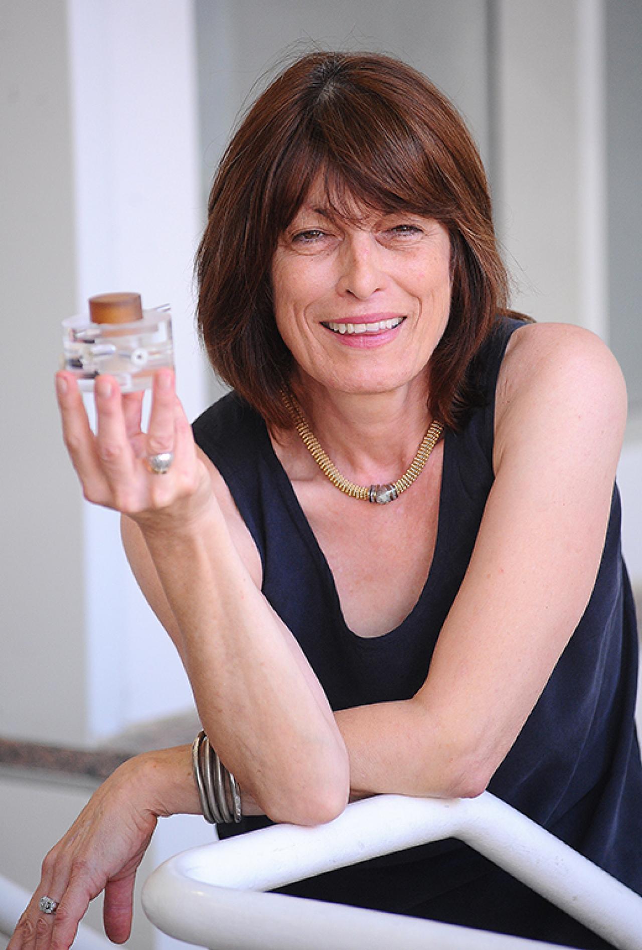 Gordana Vunjak-Novakovic holding a device