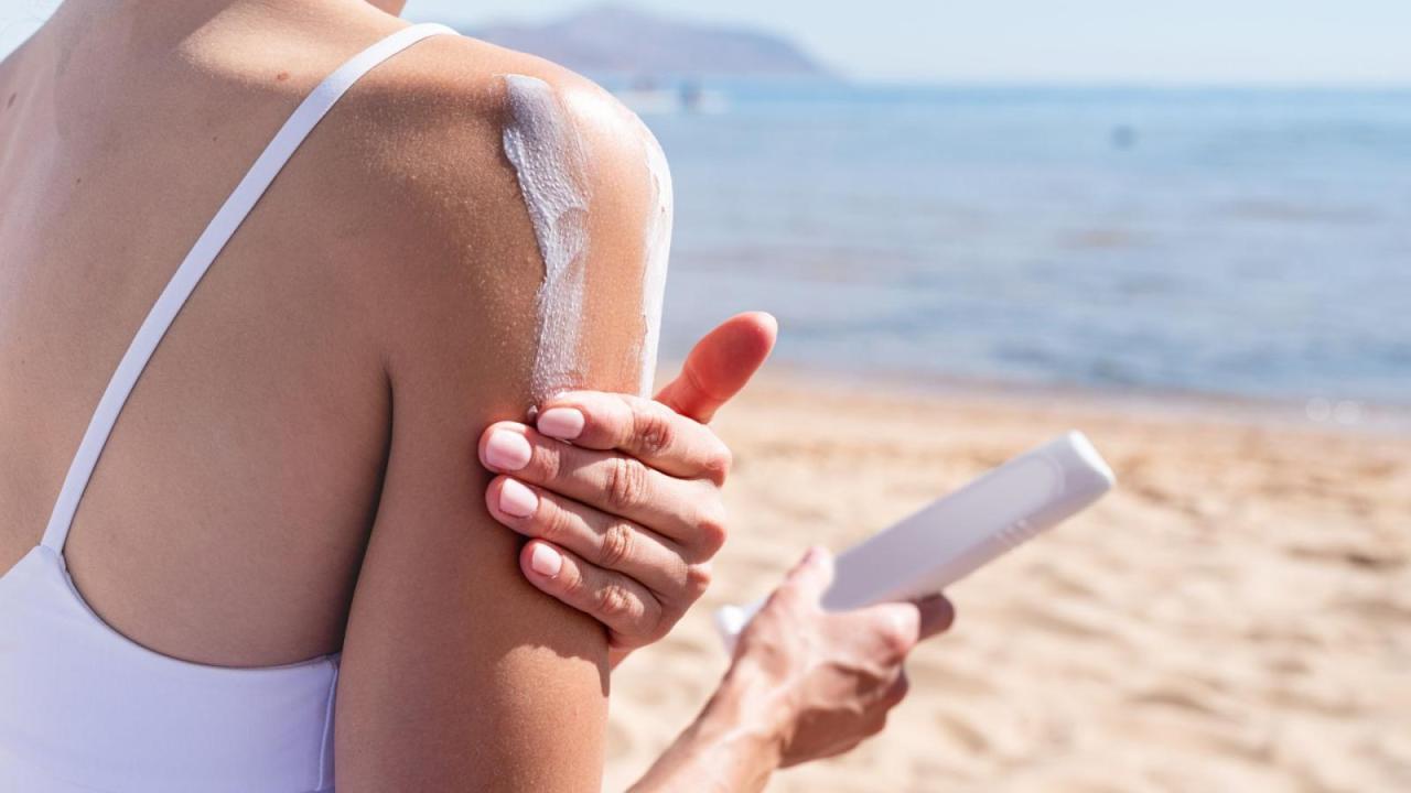 Shining a Light on Sun Safety: Debunking TikTok's Anti-Sunscreen Claims ...