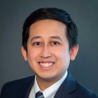 Lyndon Luk, MD Profile Headshot