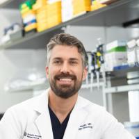 Andrew H Lipsky, MD Profile Headshot